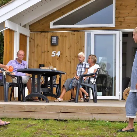 Сasa de vacaciones 6 Person In Skaerbaek-by Traum *